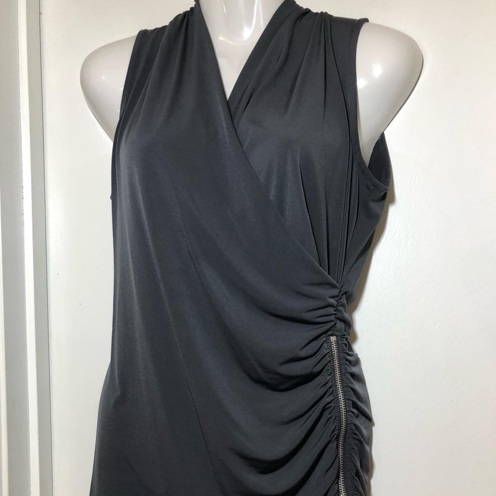 Michael Kors side zipper sleeveless top size med